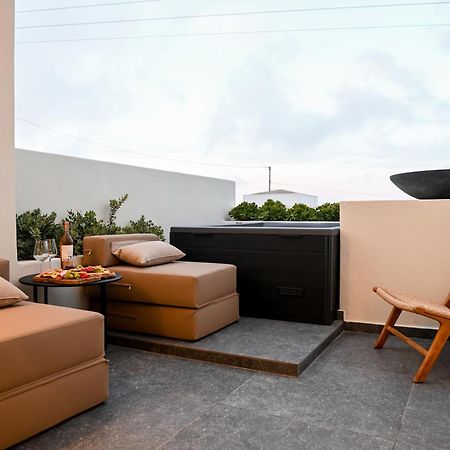 City Center Suites Fira  Exterior photo