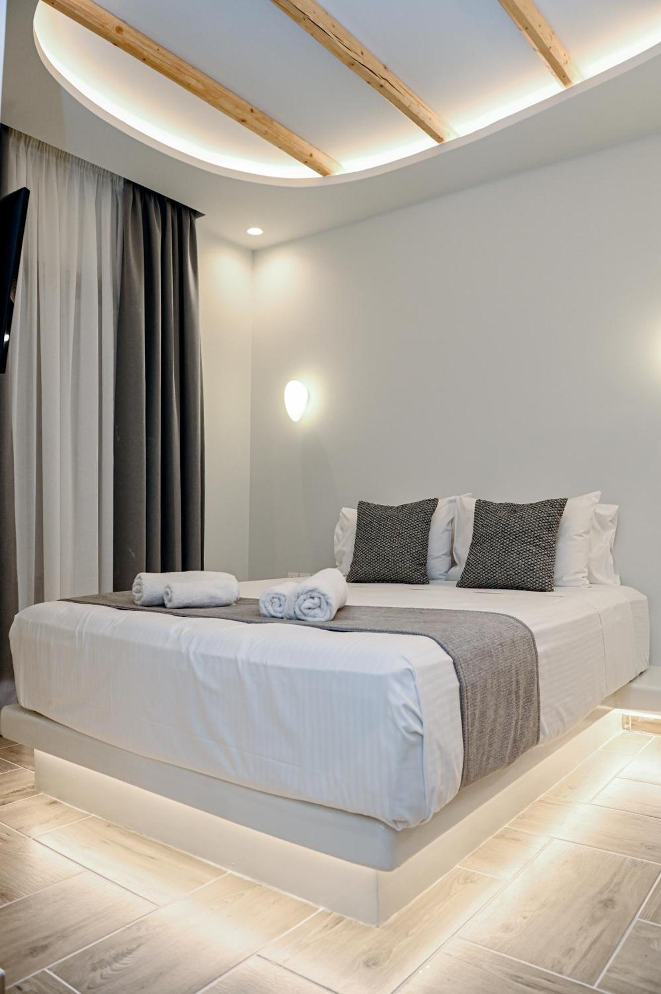 City Center Suites Fira  Exterior photo