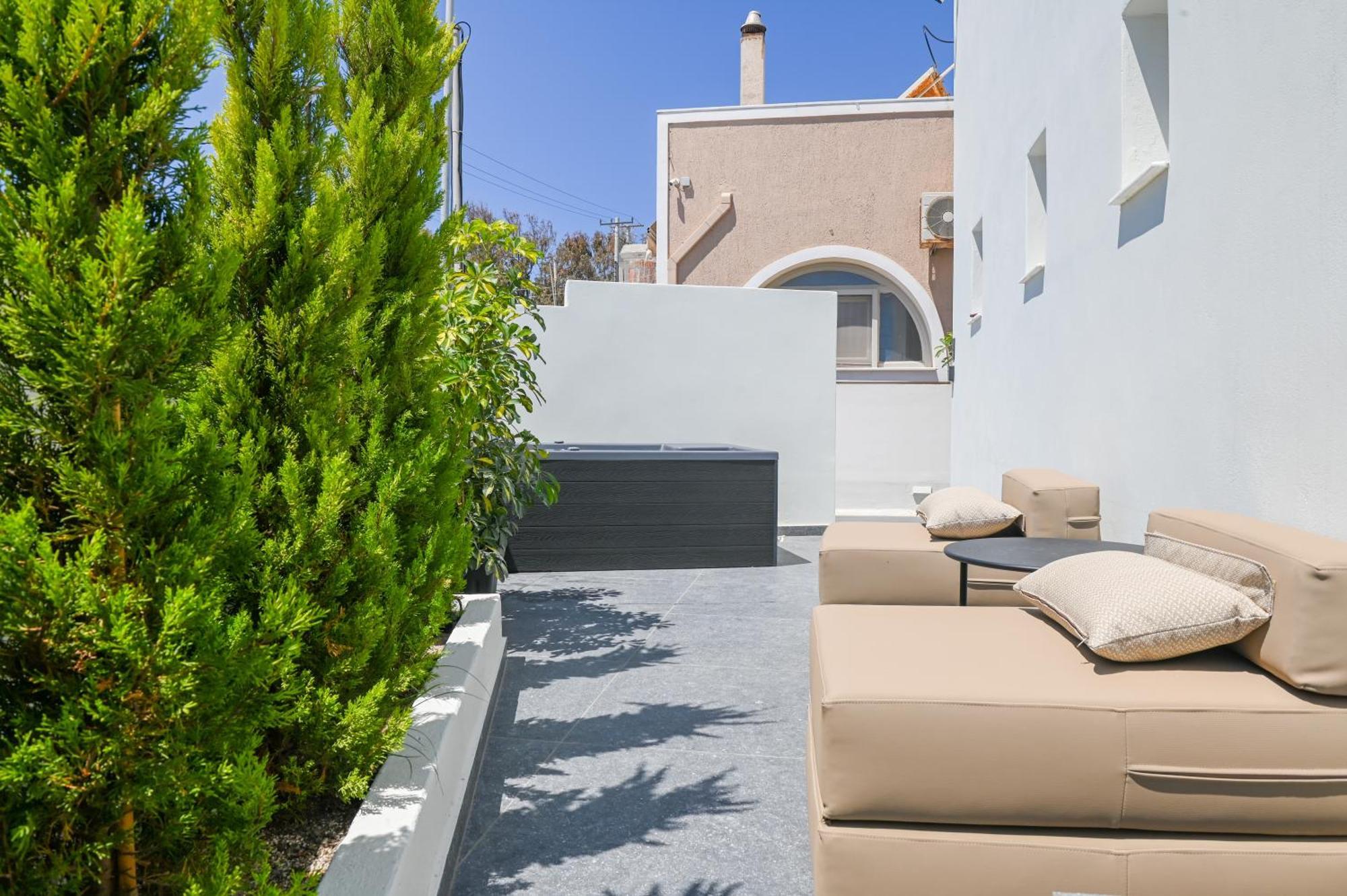 City Center Suites Fira  Exterior photo